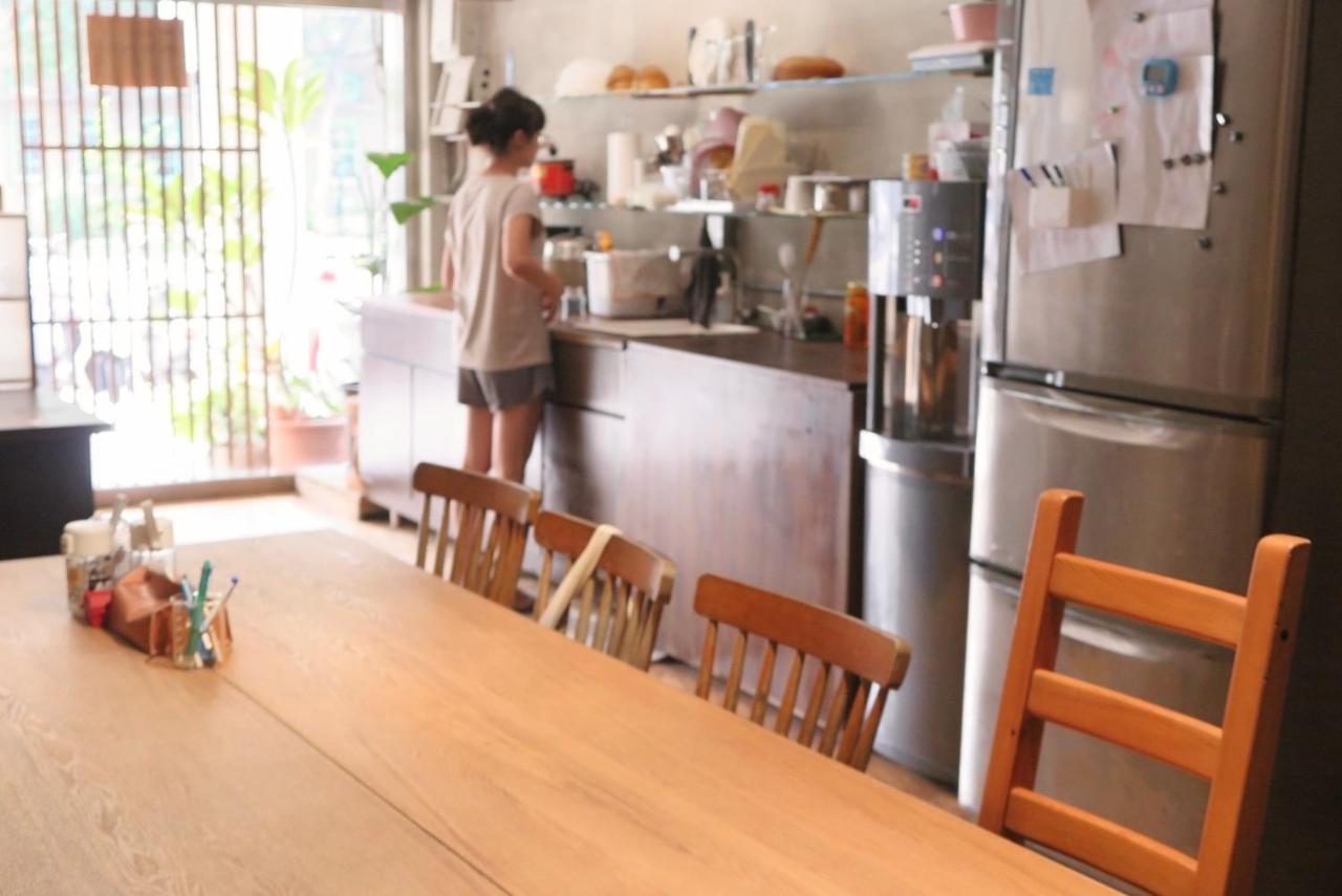 Walk Home Hostel Chiayi City Exterior photo